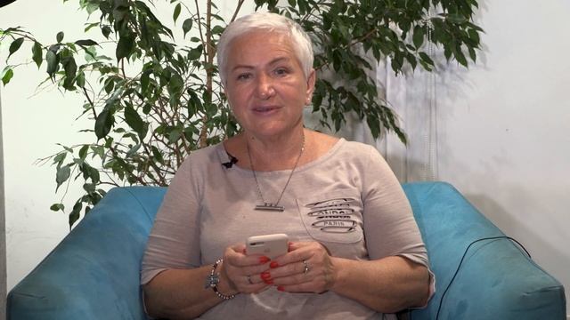 Боюсь выражать свое мнение | Ирина Блонская смотреть онлайн