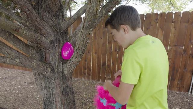 Fortnite Rift To Go Portal Battle Royale In Real Life! Search For The Golden Egg! Steel Kids смотреть онлайн