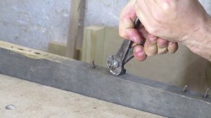 Как вытащить неизвлекаемые гвозди