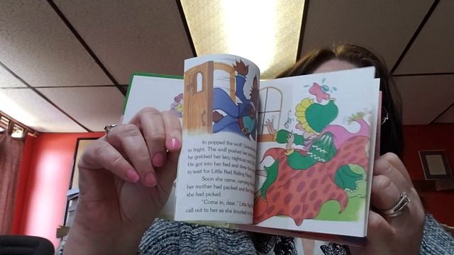 (Gone) Children's books on sale... смотреть онлайн