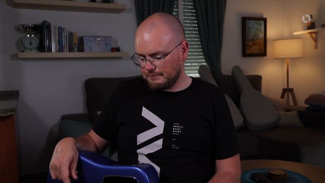 LAVA ME 3 to HI LAVA 2.0 - Smart Guitar Firmware Update смотреть онлайн