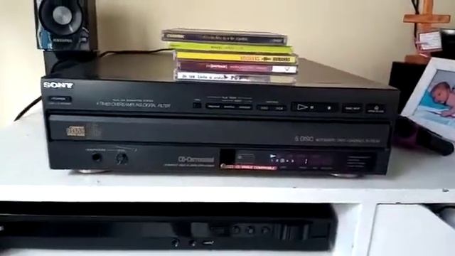 aparelho toca cd Sony funcionando смотреть онлайн