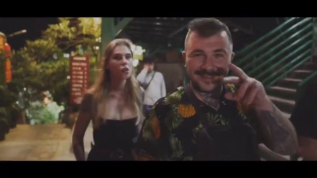 China , Chongqing | Travel | Barber in China смотреть онлайн