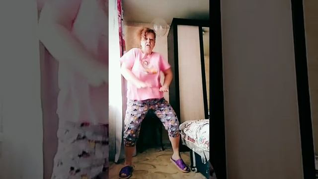 Танцы#видео#тик ток #мама смотреть онлайн