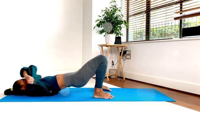 PUSSYCAT DOLLS | REACT // abs and bottoms workout смотреть онлайн