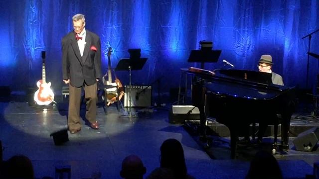 LaGuardia Gala - Performance with Bill Irwin смотреть онлайн