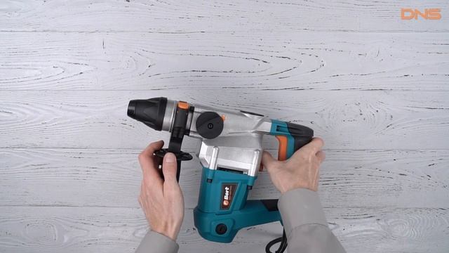 Распаковка перфоратора Bort BHD-1000-TURBO / Unboxing Bort BHD-1000-TURBO смотреть онлайн