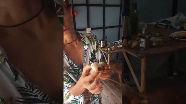 мягкий банановый стул ??? смотреть онлайн