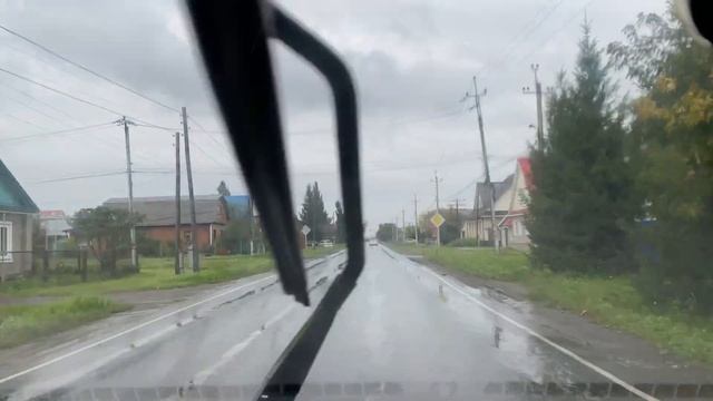 На работу в пос Бобровский Едем по ЕКД, через Арамиль по красивым местам окресностей Екатеринбур смотреть онлайн