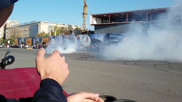 Шымкент. Площадь.