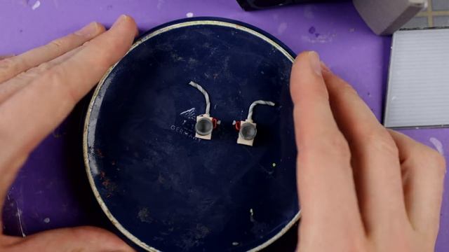 Building CREWMATES with Tic Tacs & the DROPSHIP with Cardboard & Clay – Part 4 (POLUS Among Us) смотреть онлайн
