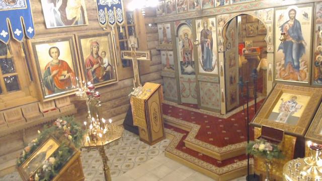 Молебен Дмитрию Солунскому