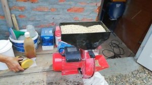 зернодробилка