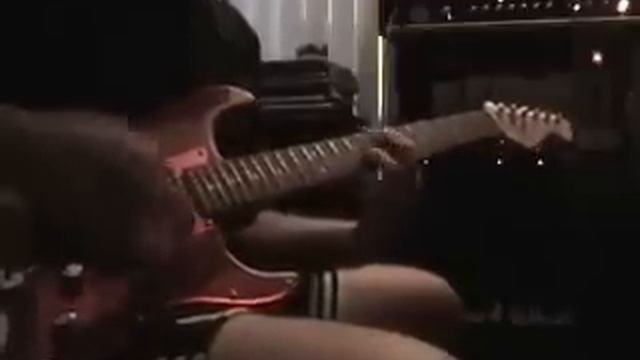 Hum "I'd Like Your Hair Long" cover смотреть онлайн