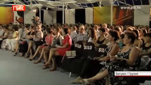 Фестиваль _Ночные серенады_ в Батуми смотреть онлайн