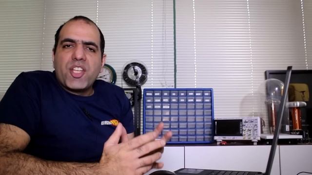 7 MILLION VOLT TASER (stun... Thingy)!!!