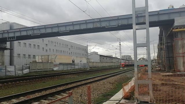 Электропоезд ЭД4М-0483 "РЭКС-экспресс" сообщением Москва "Курская" - Железнодорожная. смотреть онлайн