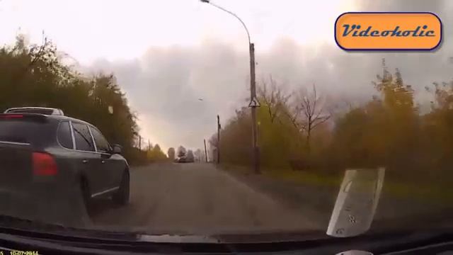 внимание !!  PORSCHE Идиот ВОДИТЕЛИ смотреть онлайн