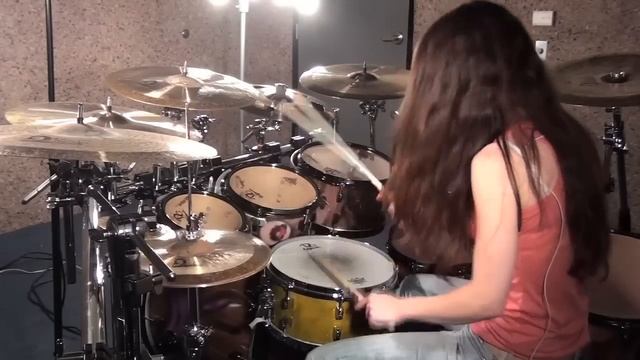 LED ZEPPELIN - IMMIGRANT SONG - DRUM COVER BY MEYTAL COHEN смотреть онлайн