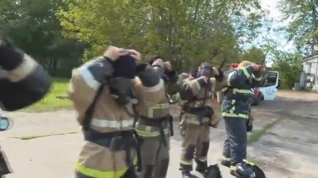 Пожарные Прикамья учились оперативно мыслить и тренировать память (04.08.2021) смотреть онлайн
