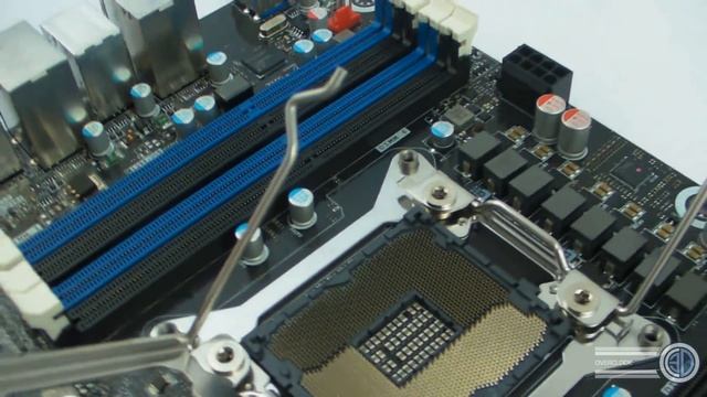 Intel 2011 1155 & 1366 Socket and CPU Comparisons смотреть онлайн