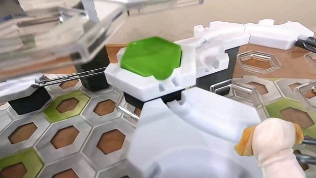 Our Biggest Gravitrax Set! Excite Dog and Imaginary Dave Play Gravitrax! смотреть онлайн