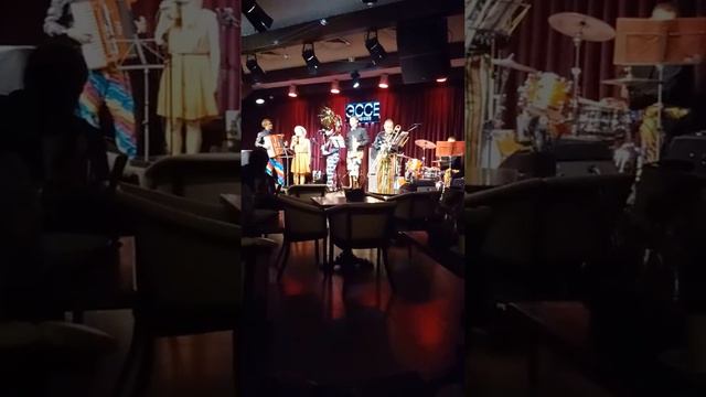 ALL OF ME. ЭРА КАН И ОРКЕСТР СТАРОГО ДЖАЗА В КЛУБЕ 