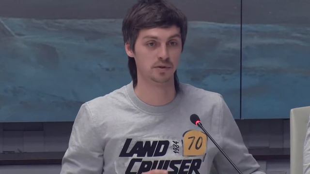 Экспедиция "Полюс холода": Пресс-конференция в Якутске смотреть онлайн