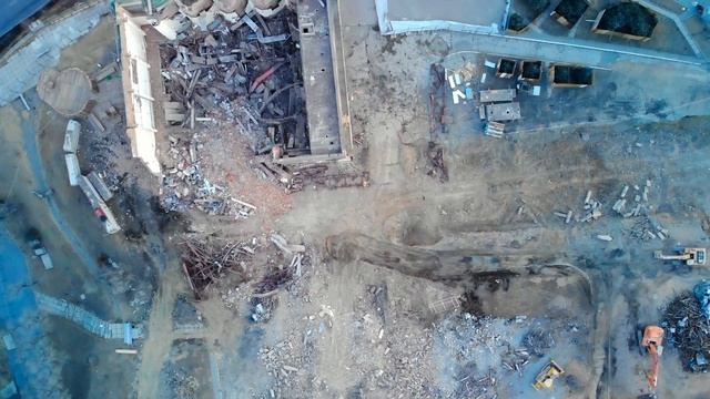 Снос верхнего корпуса ДВПИ (ДВФУ) -2. 15 марта 2019. смотреть онлайн