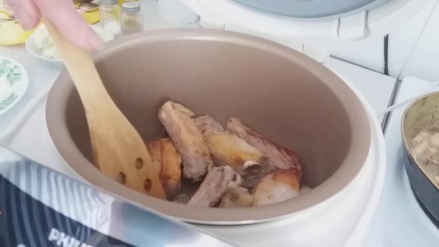 Свиные ребрышки в мультиварке смотреть онлайн