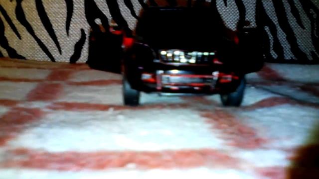 Toyota Land Cruiser Prado-Model смотреть онлайн