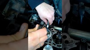 Зазор между поршнем и цилиндром