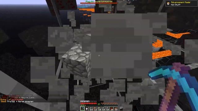 xraying on minecraft but when staff teleport I burn the diamonds... смотреть онлайн