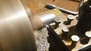 Самодельный резец на самодельном токарном станке по металлу