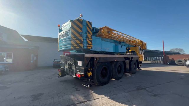 Grove GMK 3055
