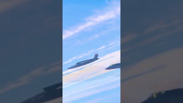 Американский ударный беспилотник XQ-58 Валькирия смотреть онлайн