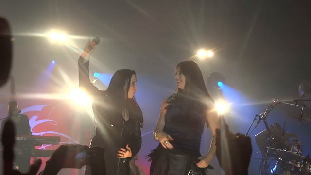 Tarja Ft Floor Jansen - Over The Hills And Far Away (Live HD) @ Metal Female Voices Fest - 2013