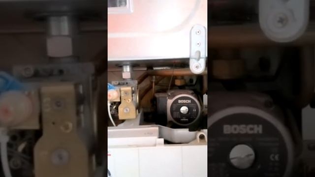 Nettoyage dépannage entretien chaudière JUNKERS EUROSTAR Etterbeek plombier chauffagiste Bruxelles смотреть онлайн