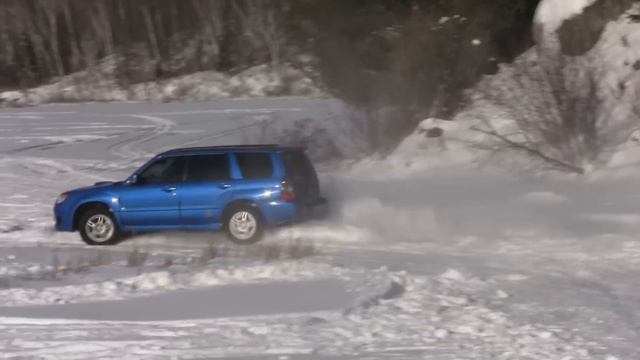 Subaru Forester XT Turbo - Frozen lake track - Lap-02 смотреть онлайн