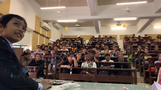 Soborno Isaac Bari : God of Mathematics смотреть онлайн