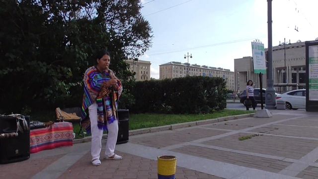 Нежная мелодия грусти. Индеец из Эквадора Inty Pakarina. смотреть онлайн