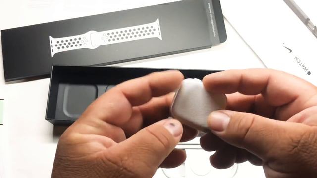 Apple Watch serie 4 Nike LTE Unboxing en Español смотреть онлайн