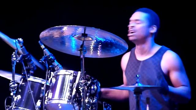 The Mars Volta - Aegis (Live At HMV Forum, London).