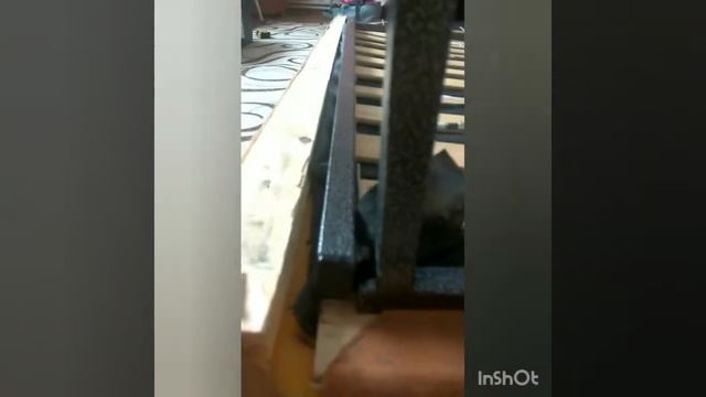 Ремонт дивана. Погнулся и оторвался металлокаркас. Дети попрыгали смотреть онлайн