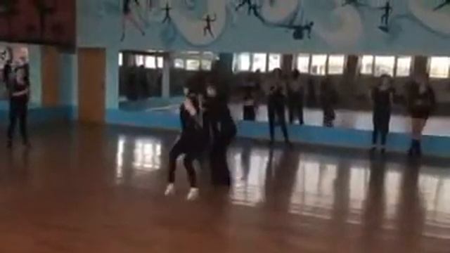 Альмира Макс Джайв смотреть онлайн