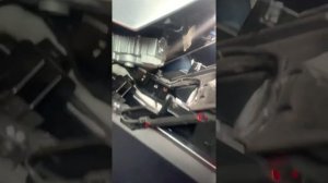 Как переключить передачи если заклинила шайба переключения передач на Land Rover EVOQUE