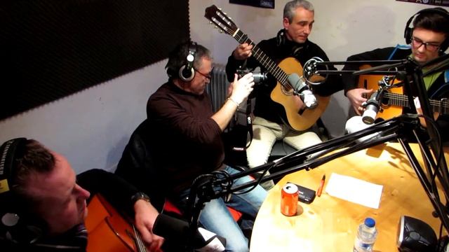 Compas - interprète Entre Dos Aguas de Paco De Lucia смотреть онлайн