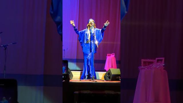 АЗИЗА - Легенда о слепом орле / Центральный Дом Учёных #Азиза #Aziza #концерт #звезда #восток #ЦДУ смотреть онлайн