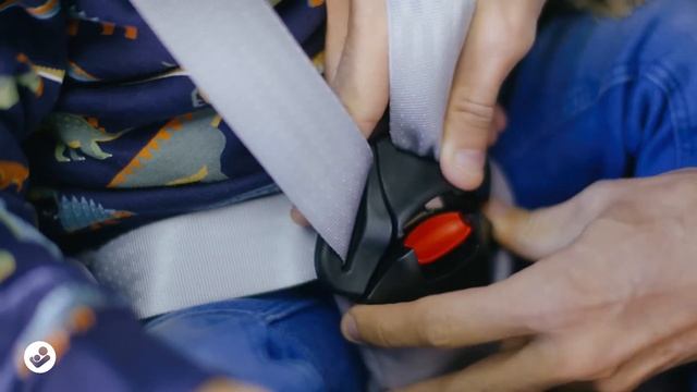 Maxi-Cosi | Pearl Pro & Pearl Pro 2 i-Size | How to install your child and adjust the headrest смотреть онлайн