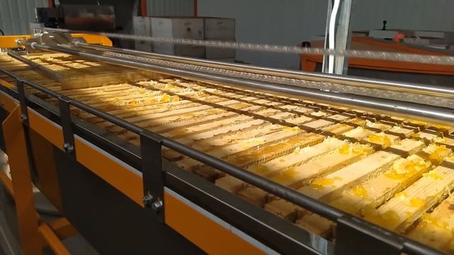 Линия для откачки меда "Медуница" 120 рамок, 8-800-100-84-00, www.medunica.pro смотреть онлайн